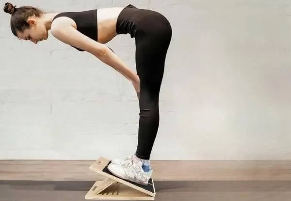 Adjustable Wooden Slant Board for Calf Stretching — photo 3