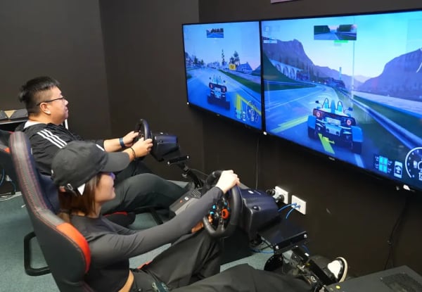 Race Car Simulator at Thrillzone Takapuna from $35 — photo 4