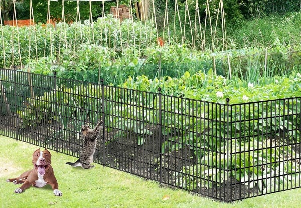 10-Panel Metal Garden Barrier Fence