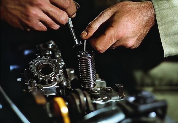 Car Transmission Service at A R Auto Tech - Options for Manual, Automatic & CVT