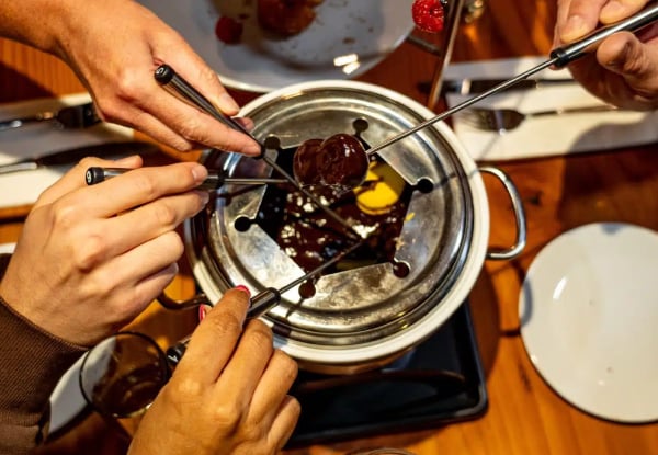 Cheese or Chocolate Fondue Experience for Three to Four People — photo 9