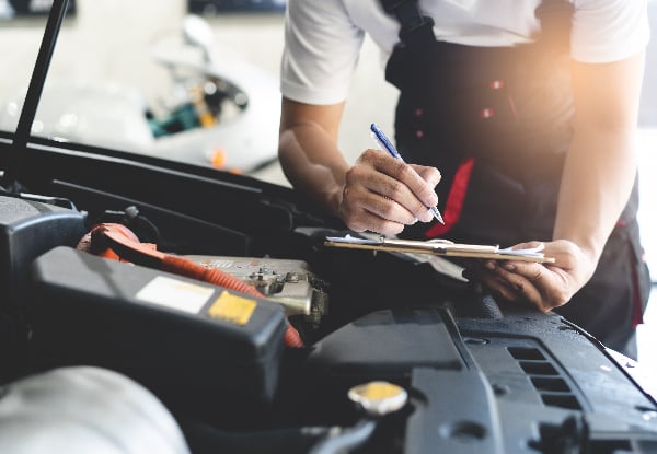 Oil & Lubrication Vehicle Service