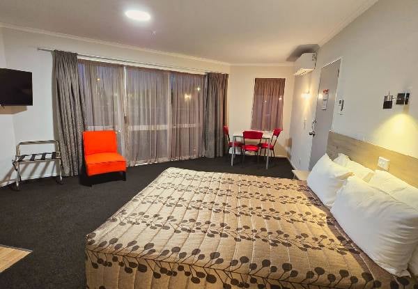 One-Night Stay at Carramar Motor Inn Palmerston North for Two People - Option for Executive Studio or Executive Suite — photo 8