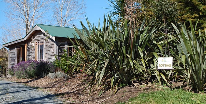 Kowhai Glen Bed & Breakfast - Warkworth