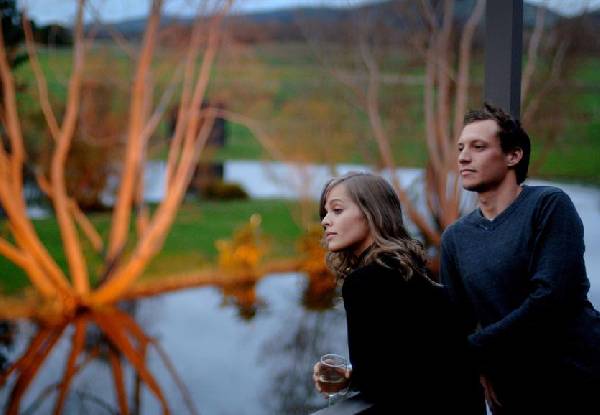 One-Night Five-Star Luxury Vineyard Getaway for Two People in a Winemakers Cottage incl. Late Checkout of 12pm, Breakfast, Wi-Fi, Car Parking & Vintage Bike Hire - Options for Garden or Lakeside Cottage & Two-Night Stays — photo 6