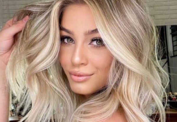 Hair Styling & Colour Package incl. Cut, Blow Wave & Treatment - Options for Root Touch-Up, Half or Full-Head Foils — photo 3