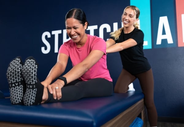25-Minute One-On-One Assisted Stretch Session with a Flexologist at StretchLab Wellington - Option for 50-Minute Session — photo 5