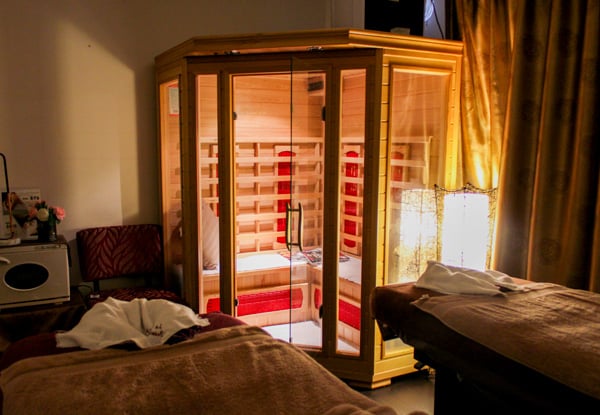 120-Minute Luxurious Pamper Package incl. Back Scrub, Back Massage, Facial & Options for Express Pedicure or Signature Deep Clean - Option for Two People — photo 10